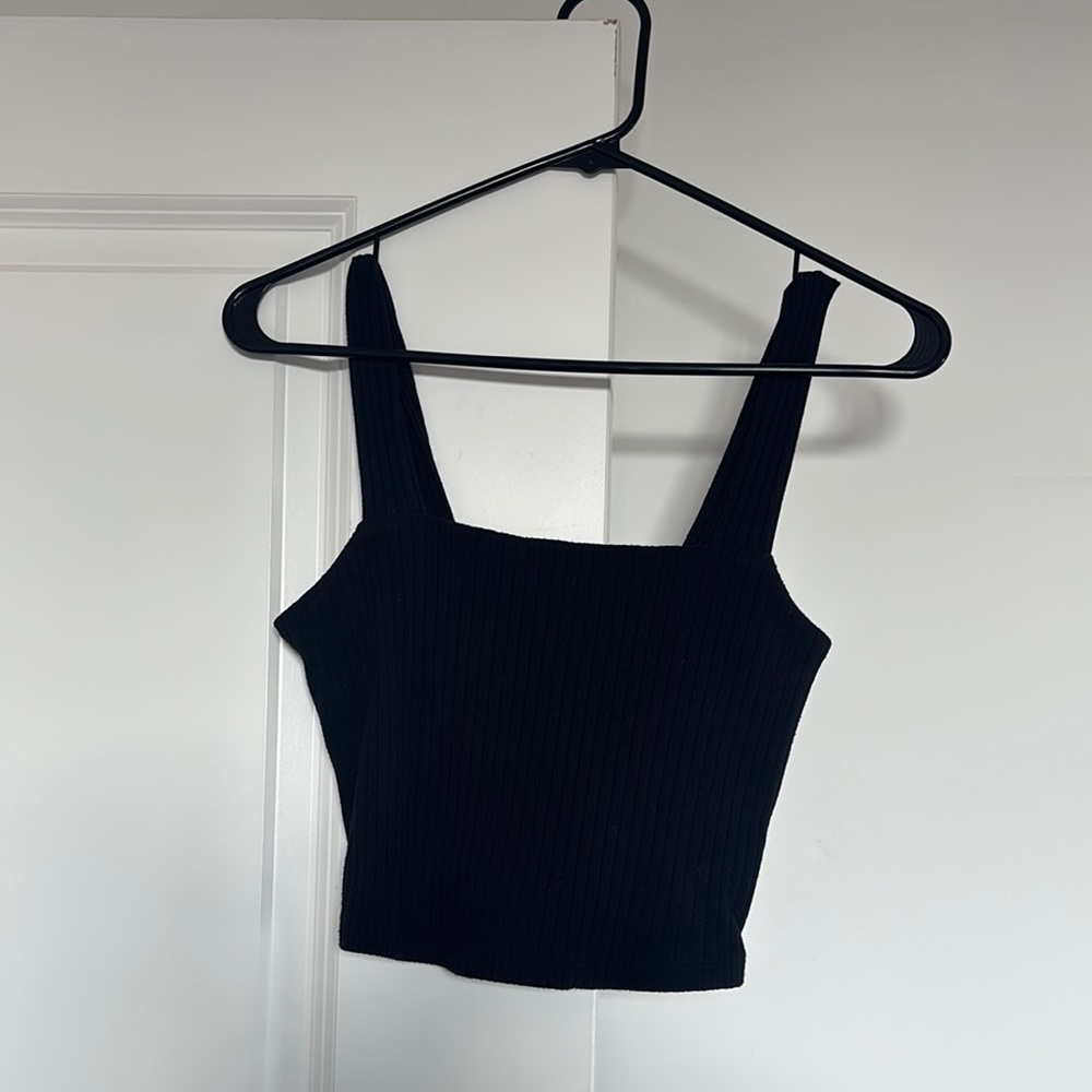 American Eagle Outfitters Black Fitted Crop Tank Top
